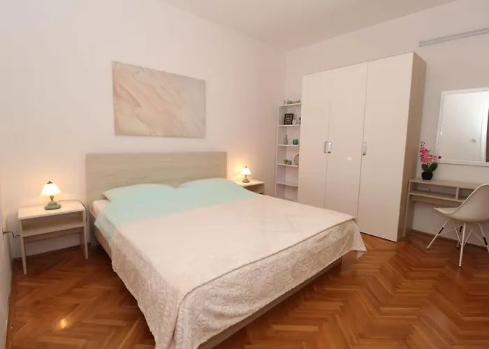 Apartament Pag 13060a Pag Town