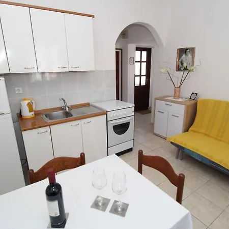 Apartment Pag 13060a Pag Town